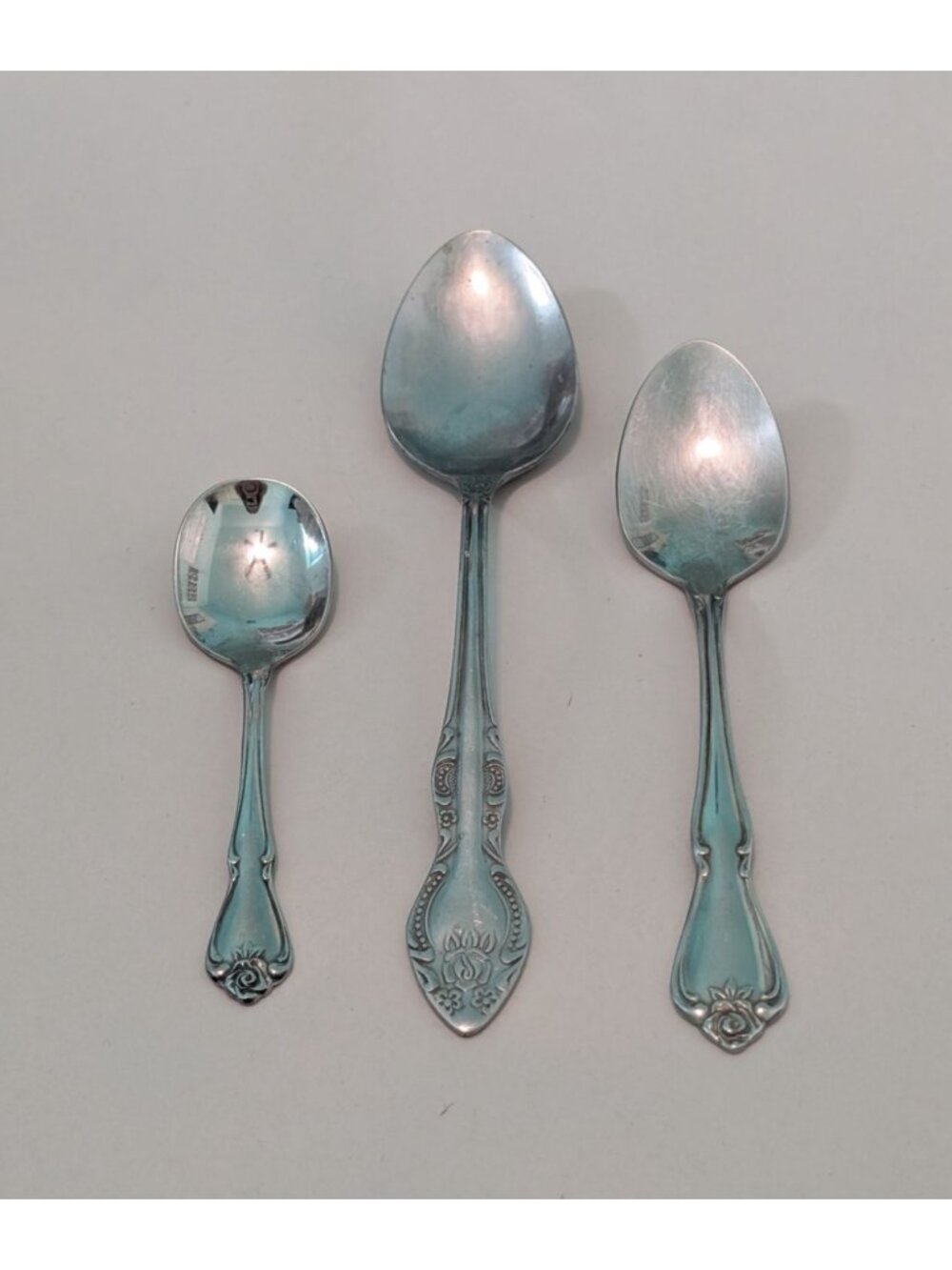 VTG Oneida Stainless steel Rose Spoons 3pc Set Rogers Stainless